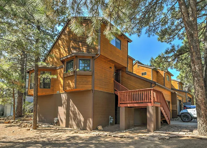 Wooded Retreat W/ Deck: 4 Mi To Downtown * Flagstaff